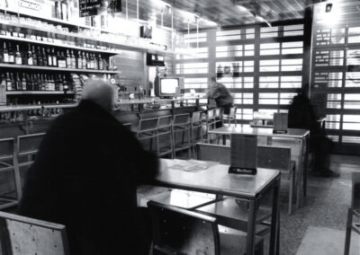 Baro „Neperšaunama liemenė“ interjeras. 1996