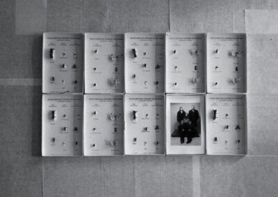 Nei aukos, nei budeliai. 1995